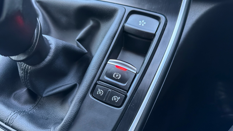 Renault Scenic 1.2 TCE 130 Dynamique Nav 5dr Petrol Estate